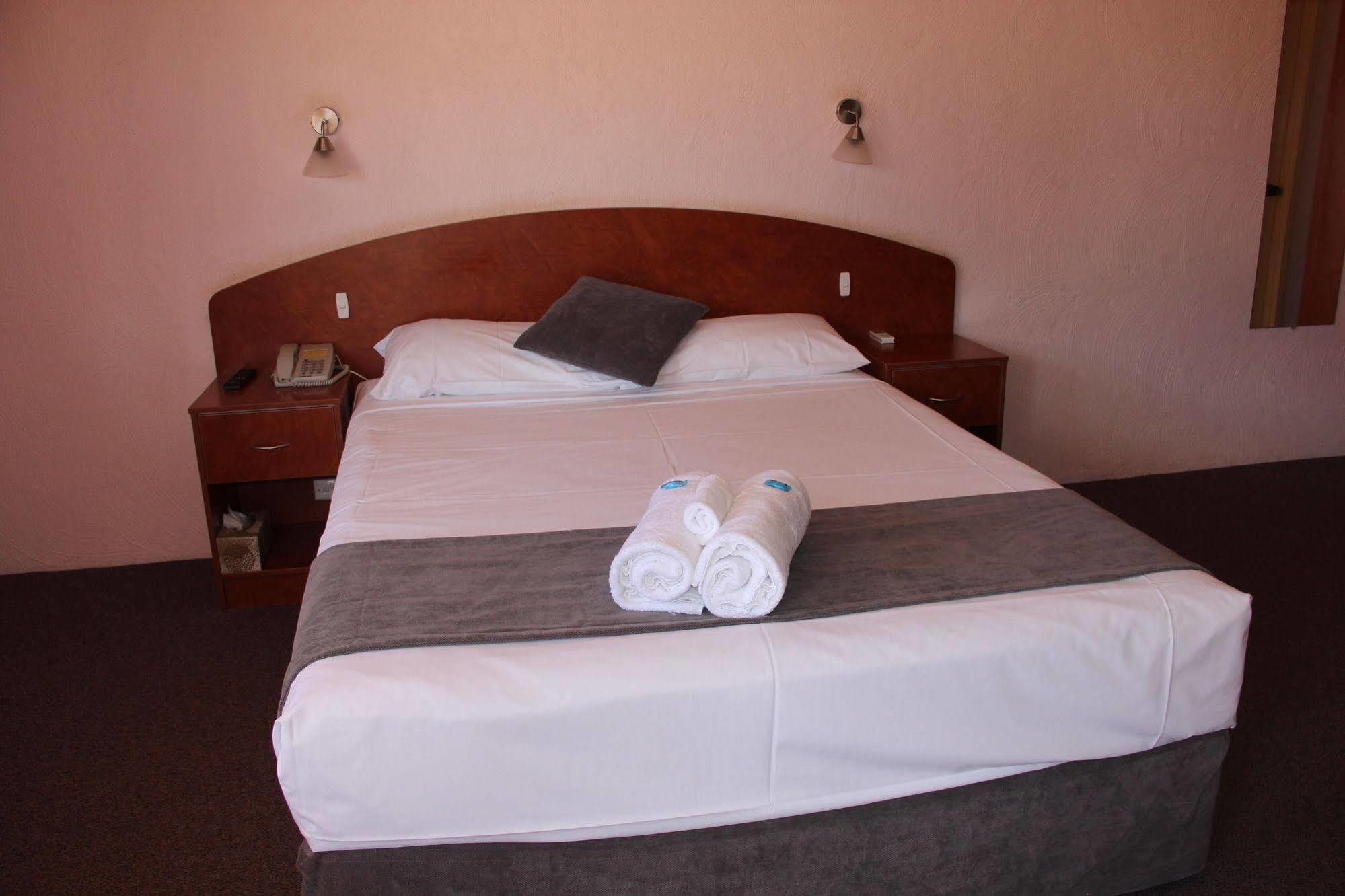 Childers Gateway Motor Inn المظهر الخارجي الصورة
