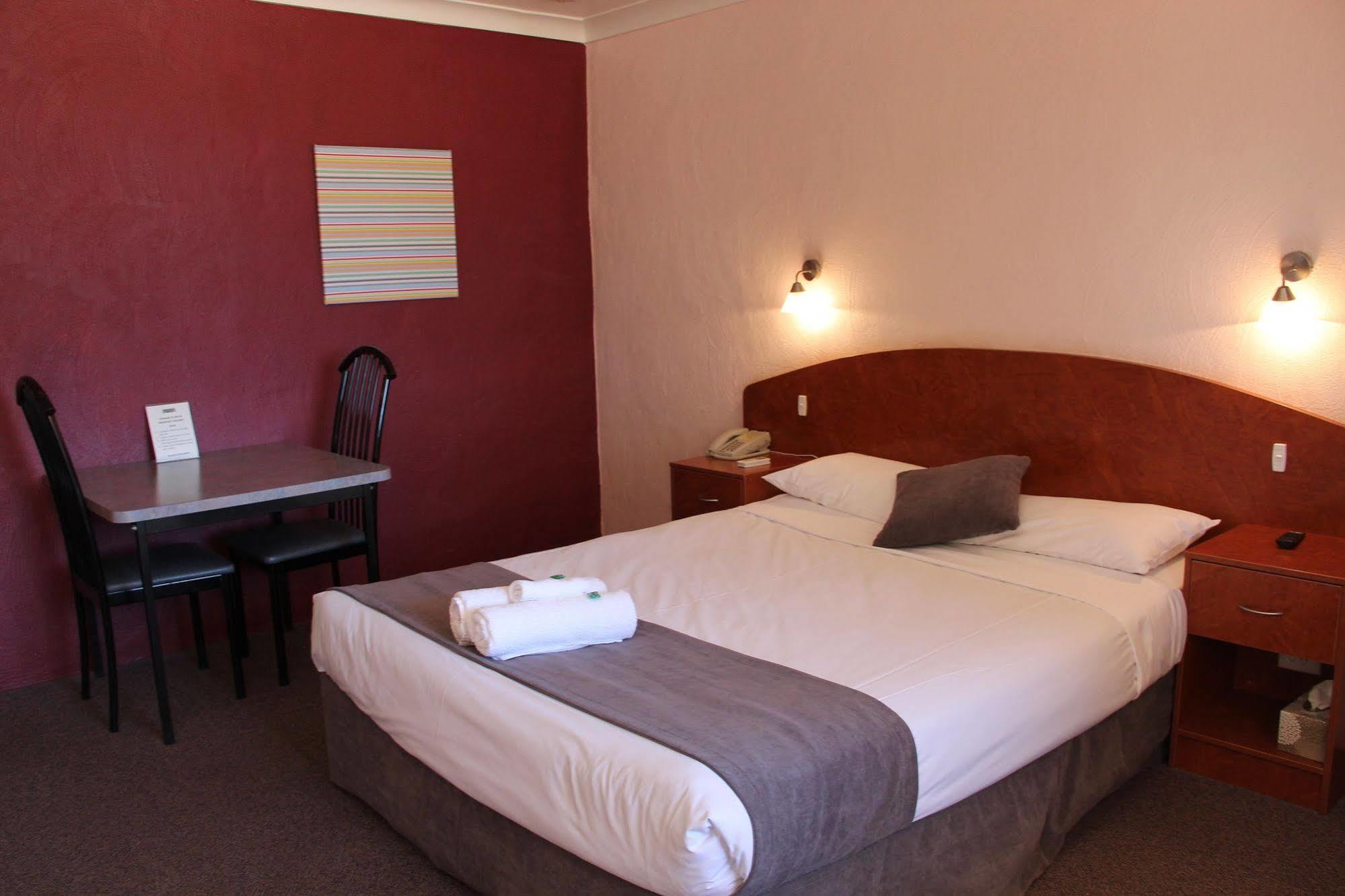 Childers Gateway Motor Inn المظهر الخارجي الصورة